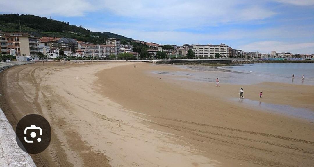 Apartamento Castro Urdiales Con Garaje Y Piscina ,Cerca Playa מראה חיצוני תמונה